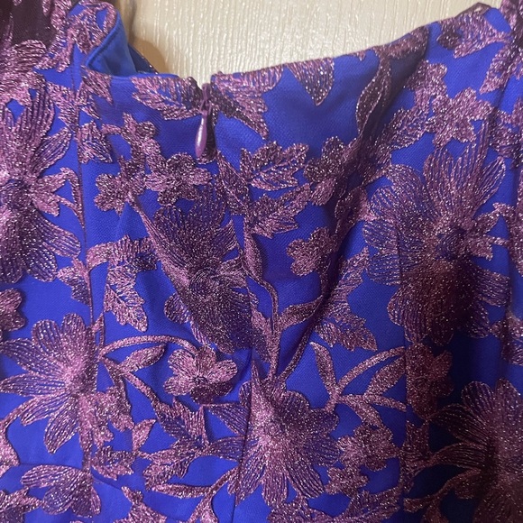 JS Collections Off The Shoulder MIDI Dress - Picture 9 of 12